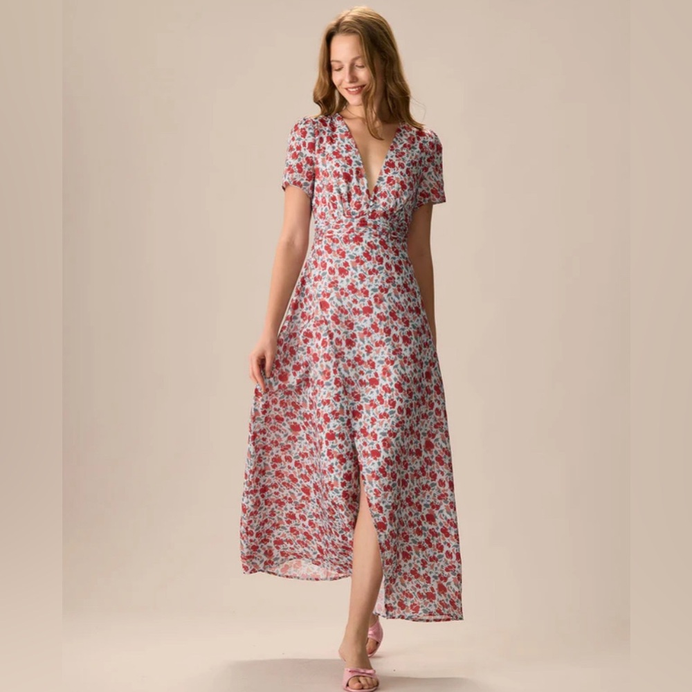 NWT RIHOAS Women's Red V-Neck Ruched Floral Maxi Dress Sz L